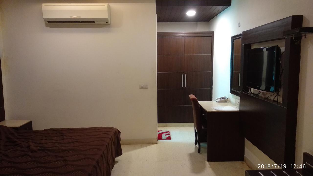 The Metropolis Guest House Near Rk Ashram Metro Station Neu-Delhi Exterior foto